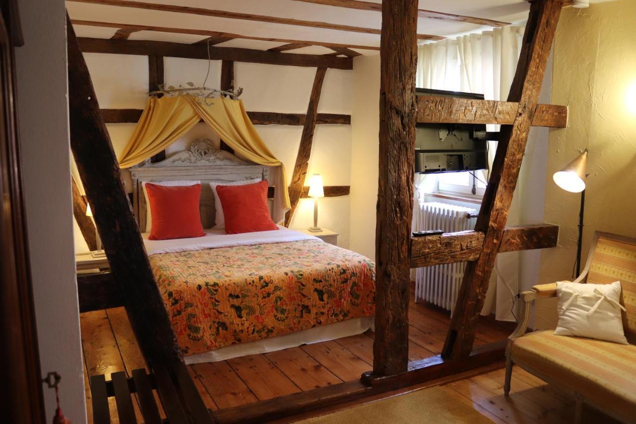 Hotel De Charme 'Zum Schiff' Iffezheim Ngoại thất bức ảnh